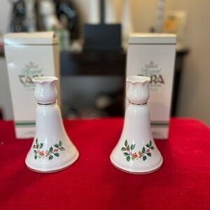 Royal Stuart Tara Hall fine bone china taper candle holders w/holly berries. 5”